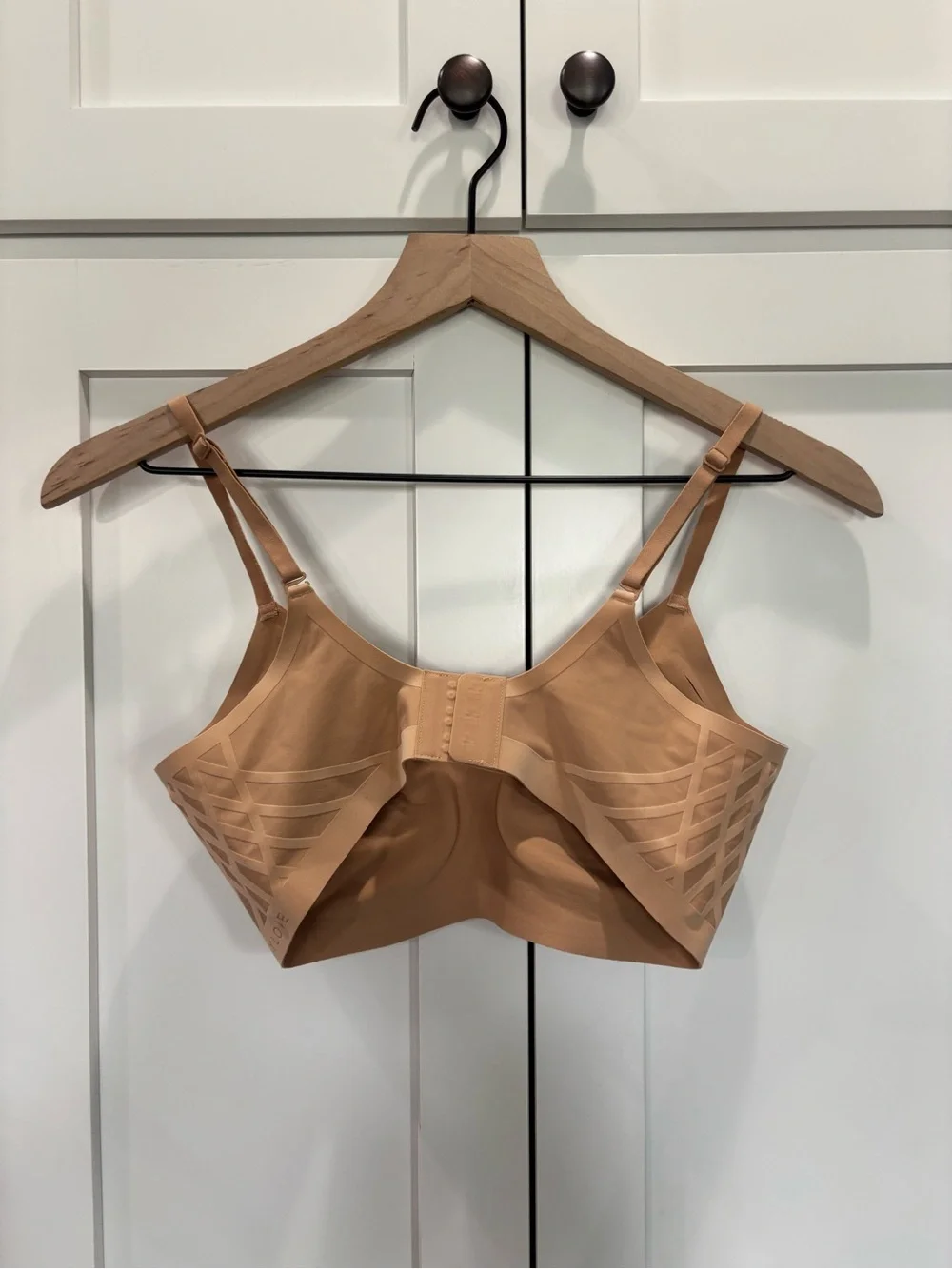 Honeylove 34B/C Nude Seamless Support Bra - Picture 5 of 6